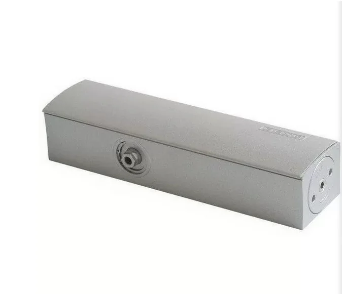 Доводчик GEZE TS 3000 V BC серебро